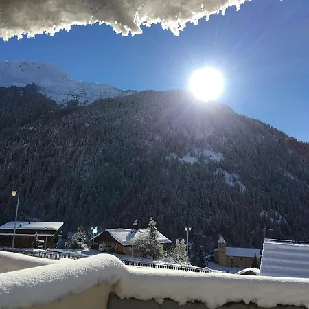 Jour De Peuf Apartmán *